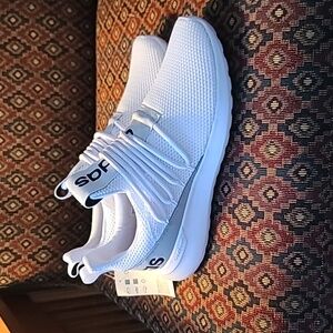 Adidasite raver sneaker size 8